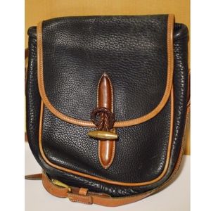 Vintage Dooney and Bourke Outback Crossbody